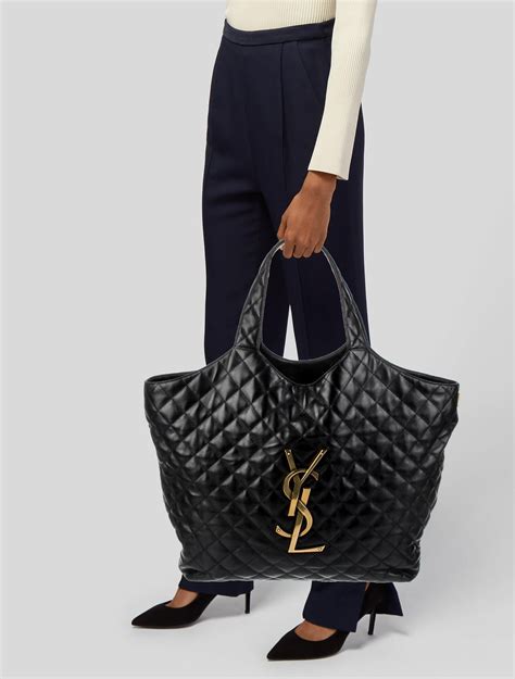 st laurent shopping maxi tote